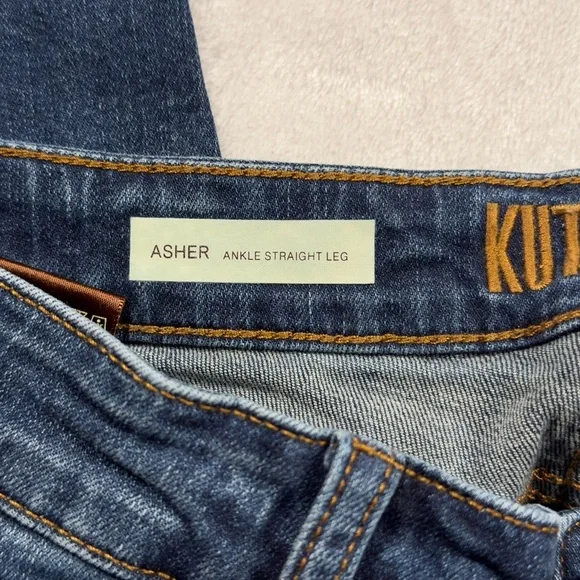 Kut From the Kloth Asher Frayed Cuffed Straight Leg Jeans Size 8 - Picture 3 of 12